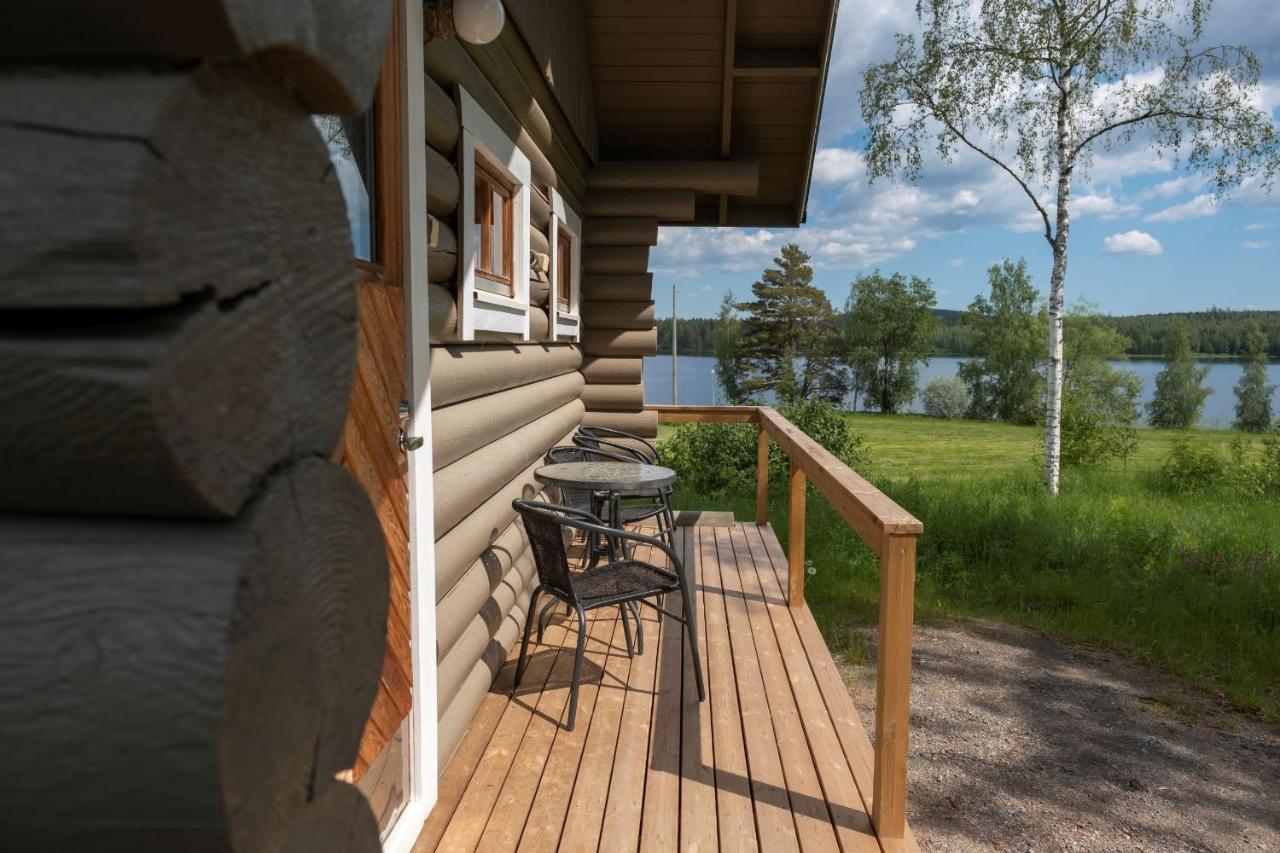 Ik Hotel & Camping Кеуруу Экстерьер фото