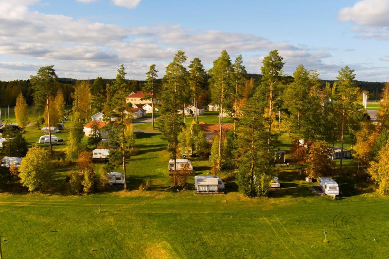 Ik Hotel & Camping Кеуруу Экстерьер фото