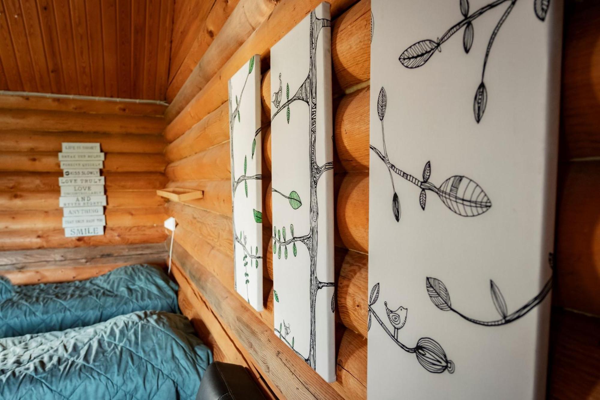 Ik Hotel & Camping Кеуруу Номер фото