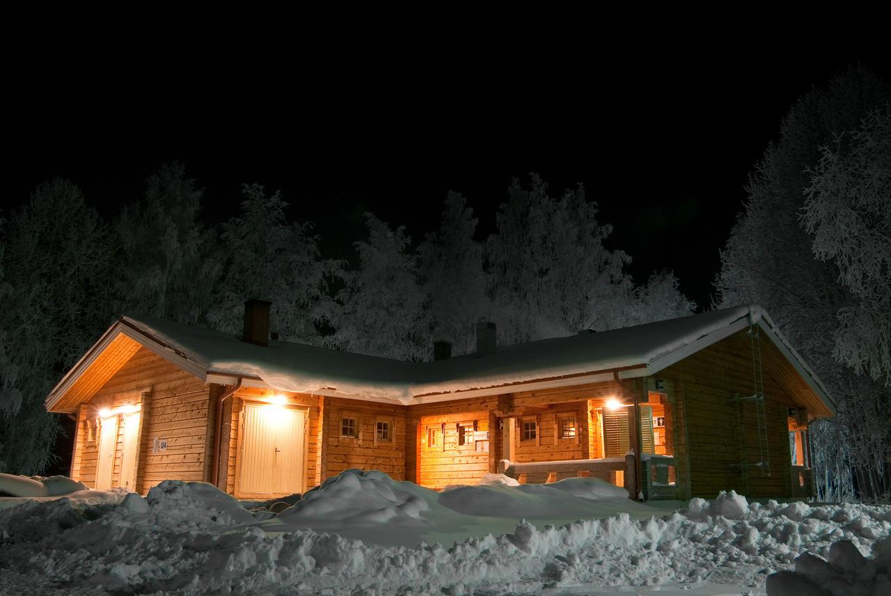Ik Hotel & Camping Кеуруу Экстерьер фото